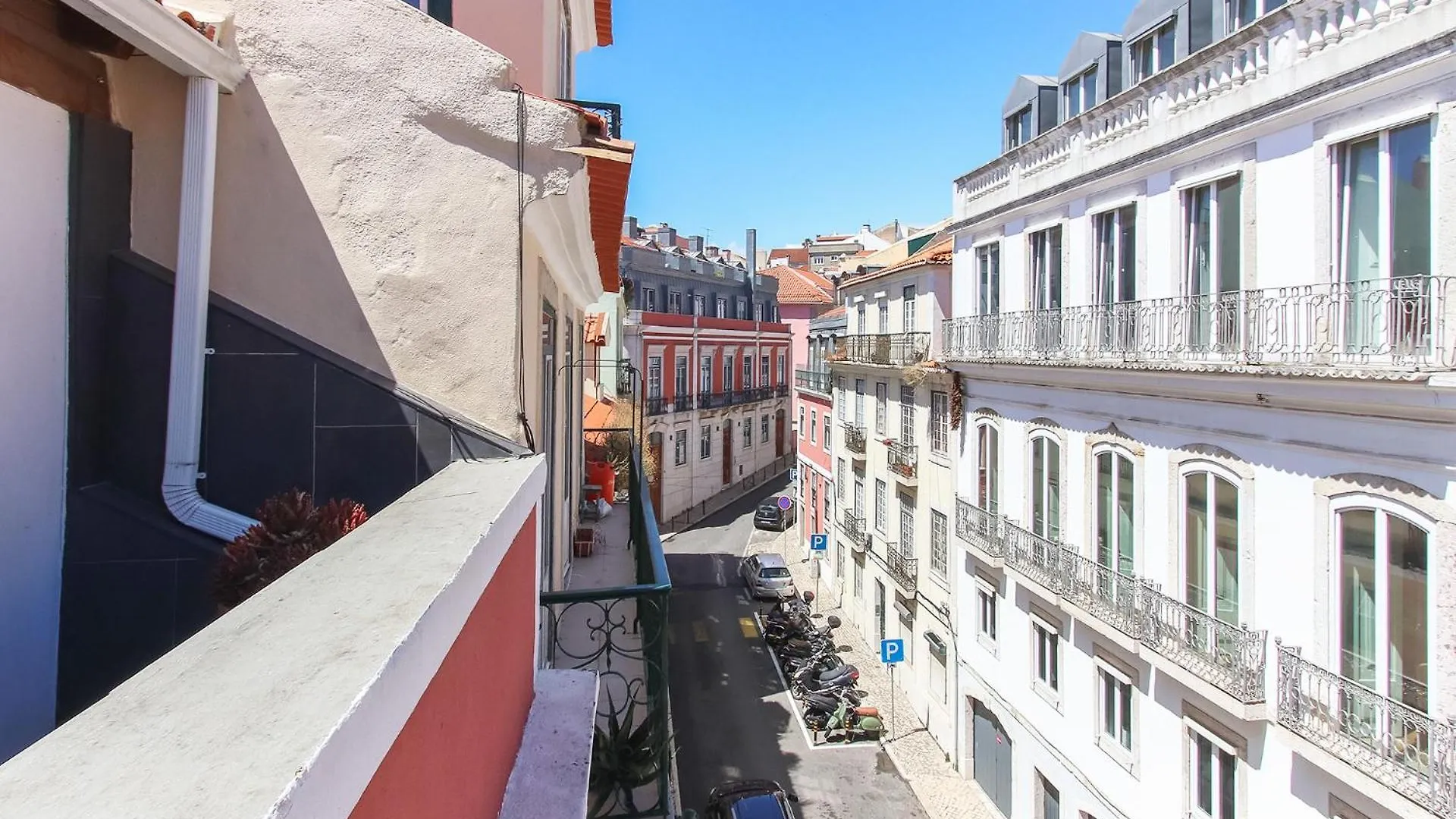 Principe Real Deluxe By Homing Apartment Lisbon